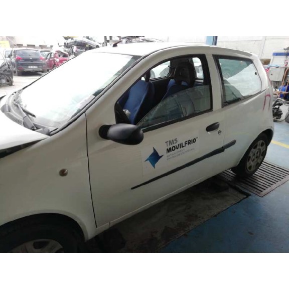 fiat punto berlina (188) del año 2005