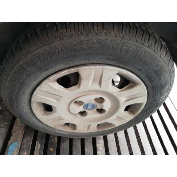 fiat punto berlina (188) del año 2005