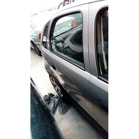 opel corsa c del año 2003