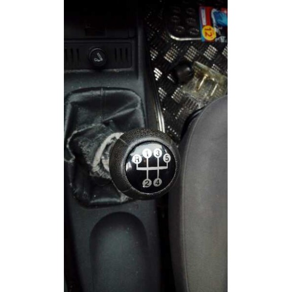 opel corsa c del año 2003