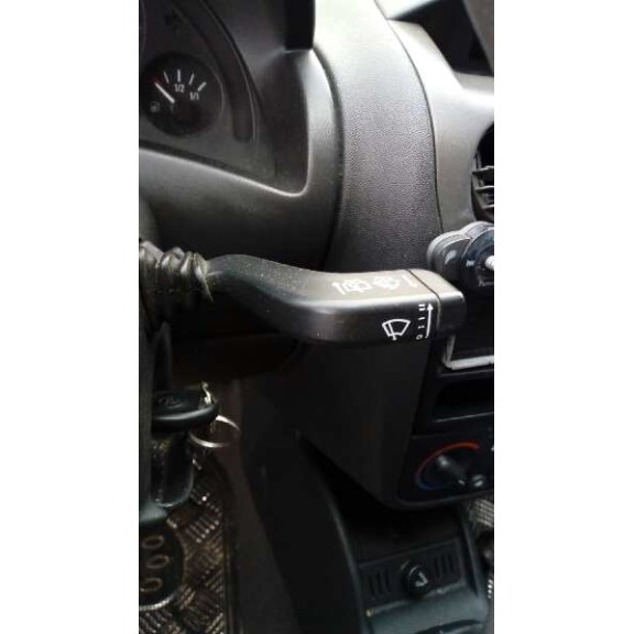 opel corsa c del año 2003