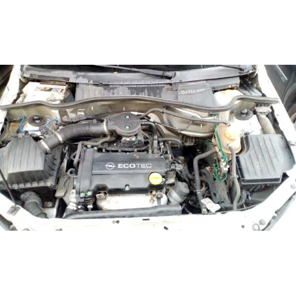 opel corsa c del año 2003