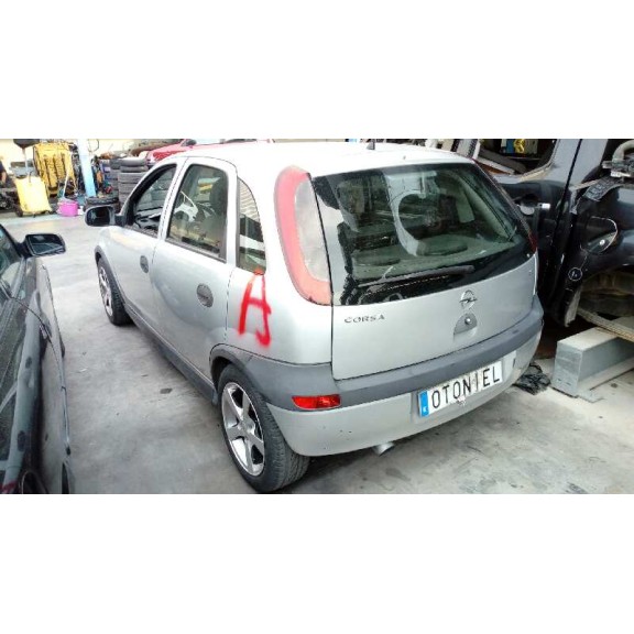 opel corsa c del año 2003