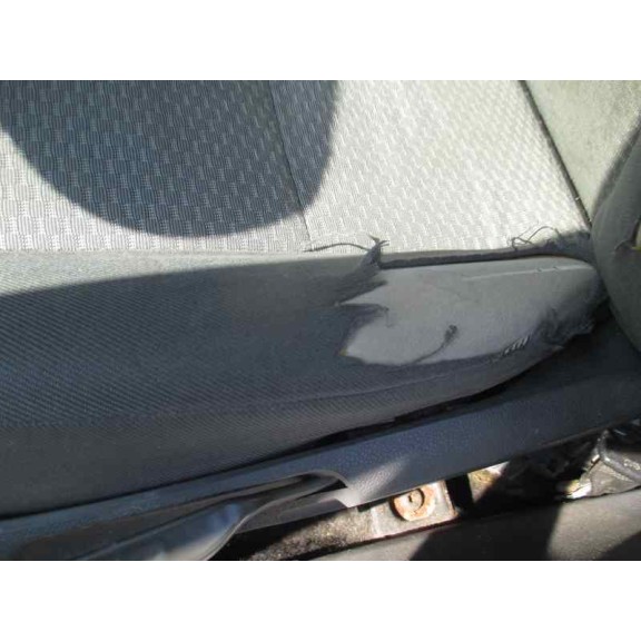 ford focus berlina (cap) del año 2005