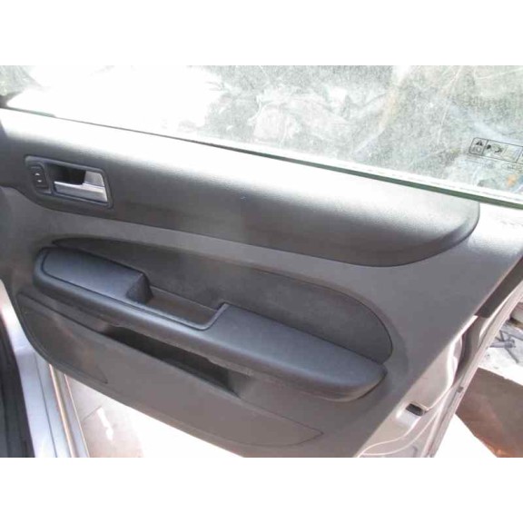 ford focus berlina (cap) del año 2005