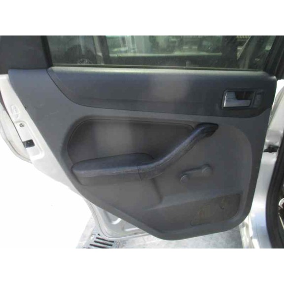 ford focus berlina (cap) del año 2005