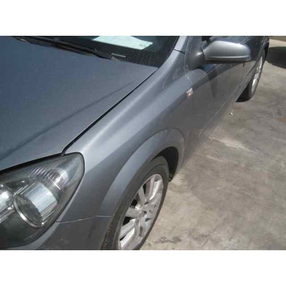 opel astra h berlina del año 2005