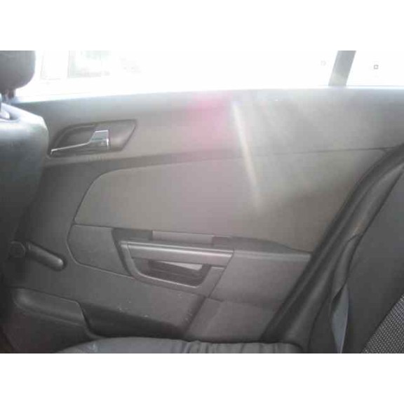 opel astra h berlina del año 2005