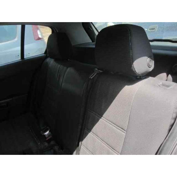 opel astra h berlina del año 2005