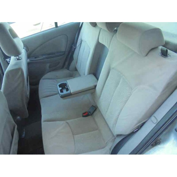 nissan almera (n16/e) del año 2001