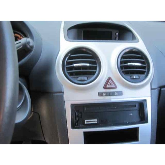 opel corsa d del año 2006