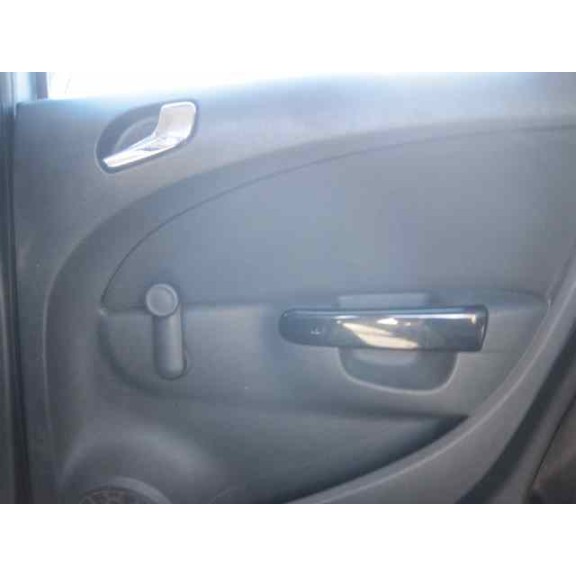 opel corsa d del año 2006