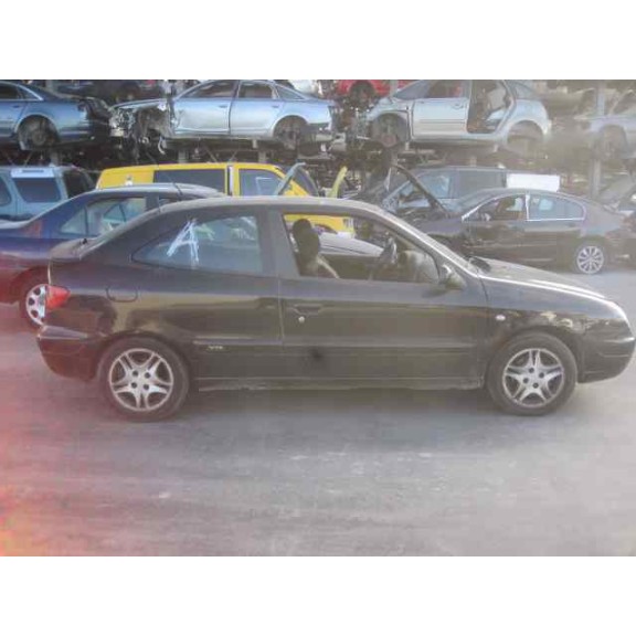 citroën xsara berlina del año 2002