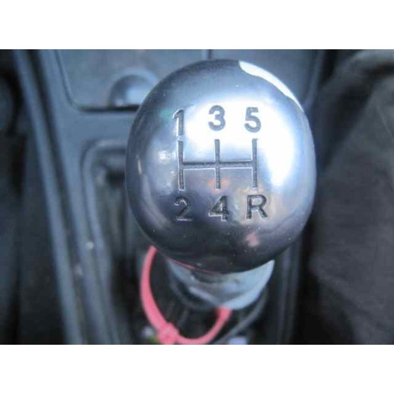 citroën xsara berlina del año 2002