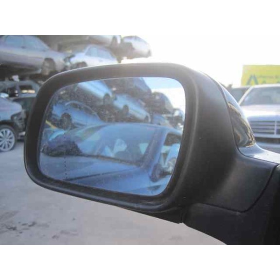 citroën xsara berlina del año 2002