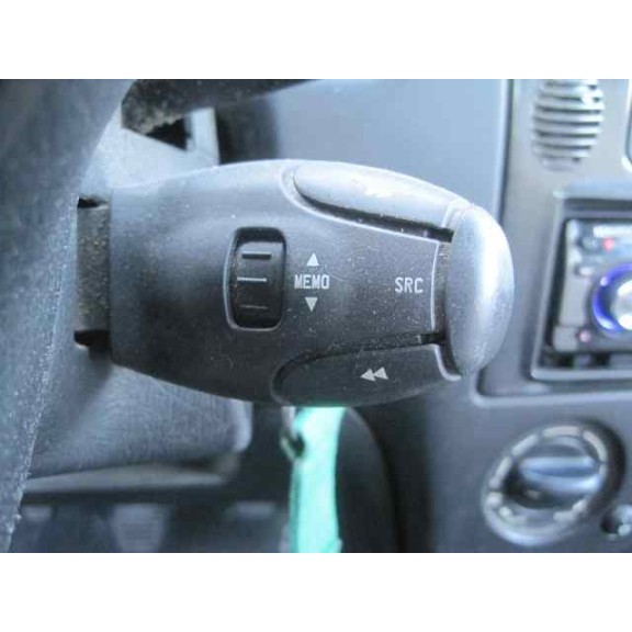 citroën xsara berlina del año 2002