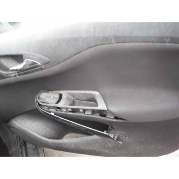 opel corsa e del año 2016