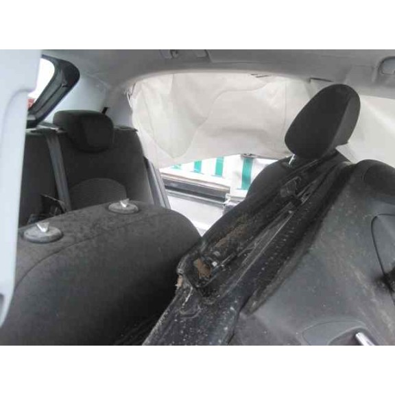 opel corsa e del año 2016