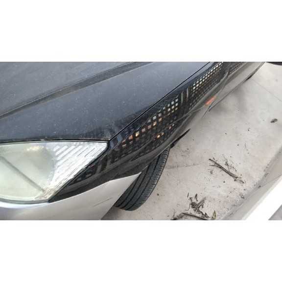 ford focus berlina (cak) del año 2001