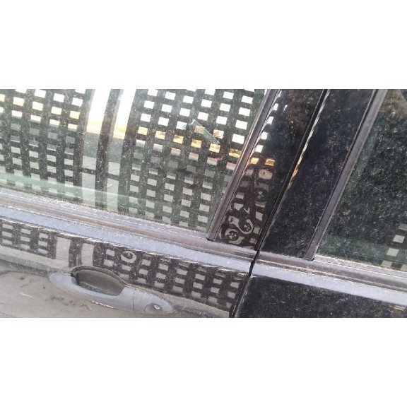 ford focus berlina (cak) del año 2001