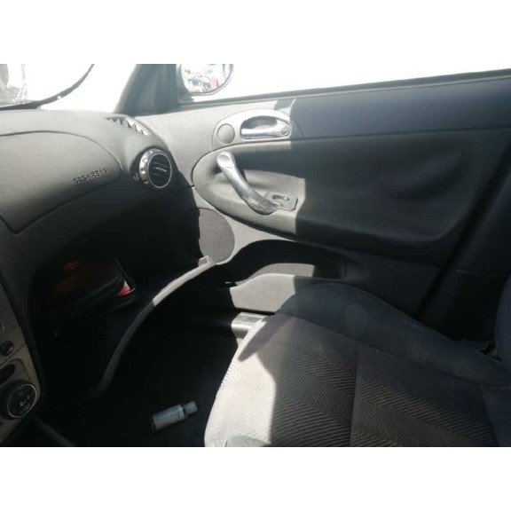 alfa romeo 147 (190) del año 2002