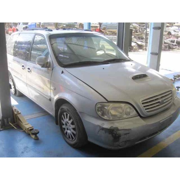 kia carnival ii del año 2002