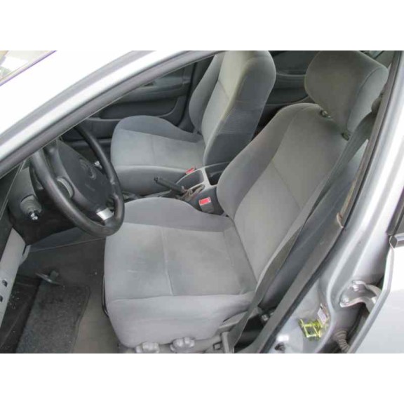 daewoo lacetti del año 2004