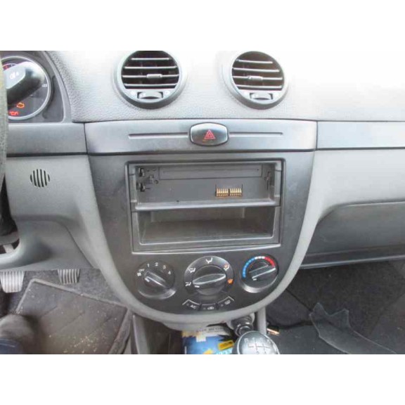 daewoo lacetti del año 2004