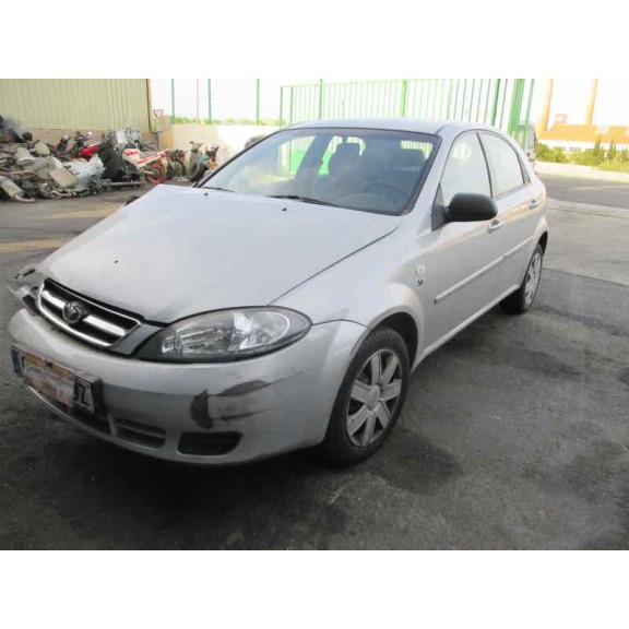 daewoo lacetti del año 2004