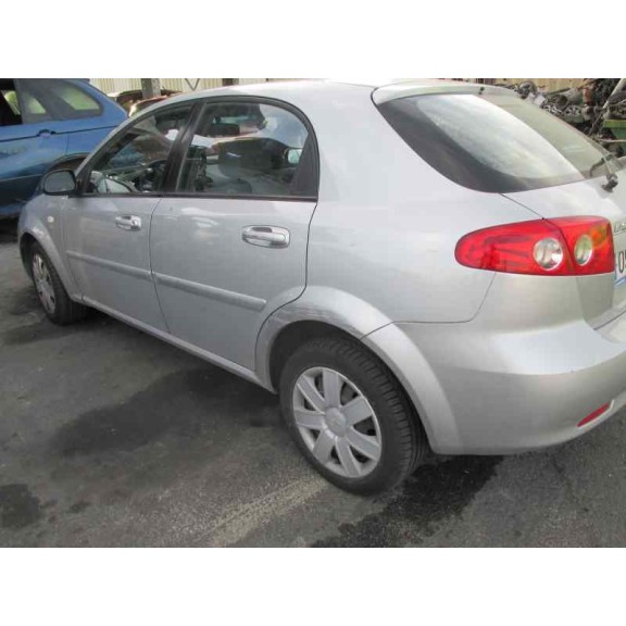 daewoo lacetti del año 2004