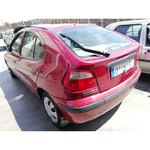 renault megane i fase 2 berlina (ba0) del año 2001