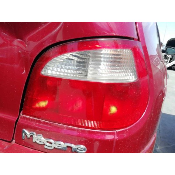 renault megane i fase 2 berlina (ba0) del año 2001