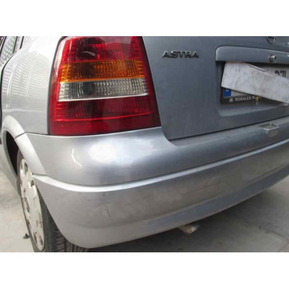 opel astra g berlina del año 2002