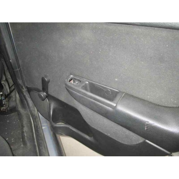 opel astra g berlina del año 2002