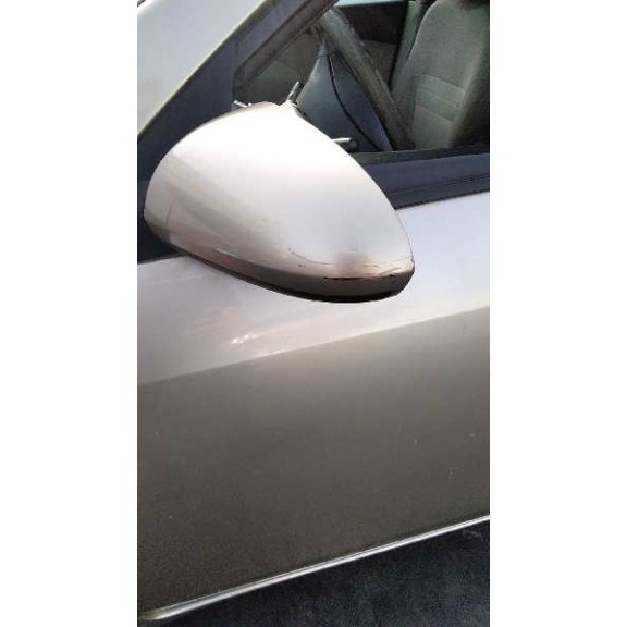 nissan primera berlina (p12) del año 2003