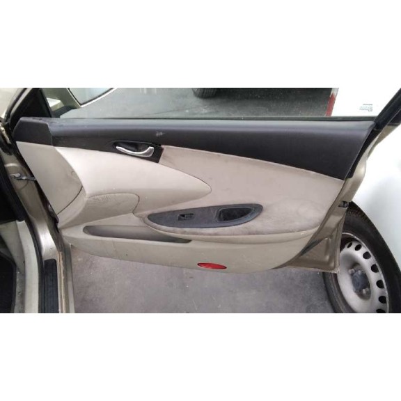 nissan primera berlina (p12) del año 2003