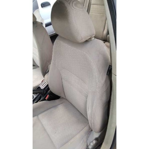 nissan primera berlina (p12) del año 2003