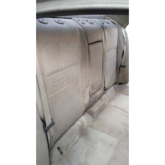 nissan primera berlina (p12) del año 2003