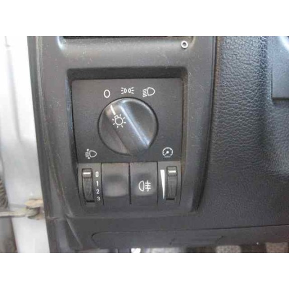 opel astra g berlina del año 2002