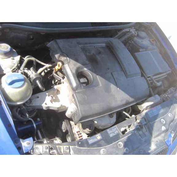 seat ibiza (6l1) del año 2002