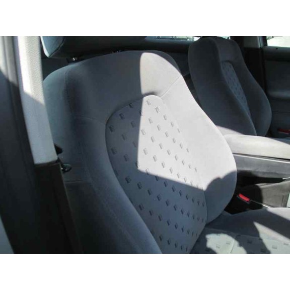 seat toledo (1m2) del año 2000