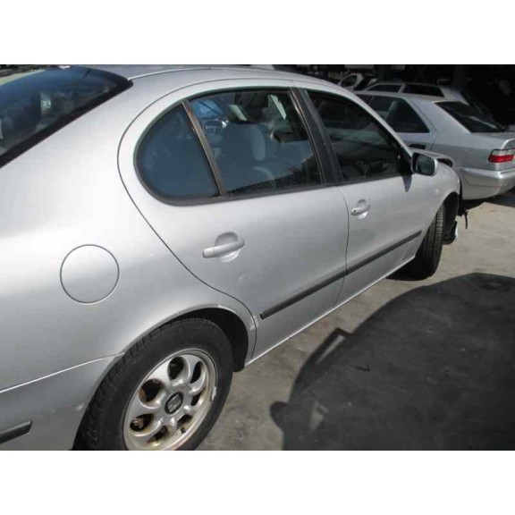seat toledo (1m2) del año 2000