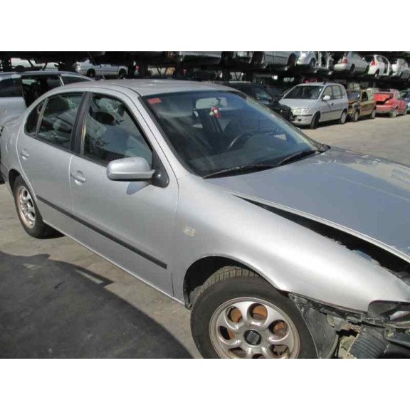seat toledo (1m2) del año 2000