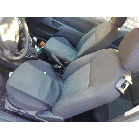 ford fiesta (cbk) del año 2005