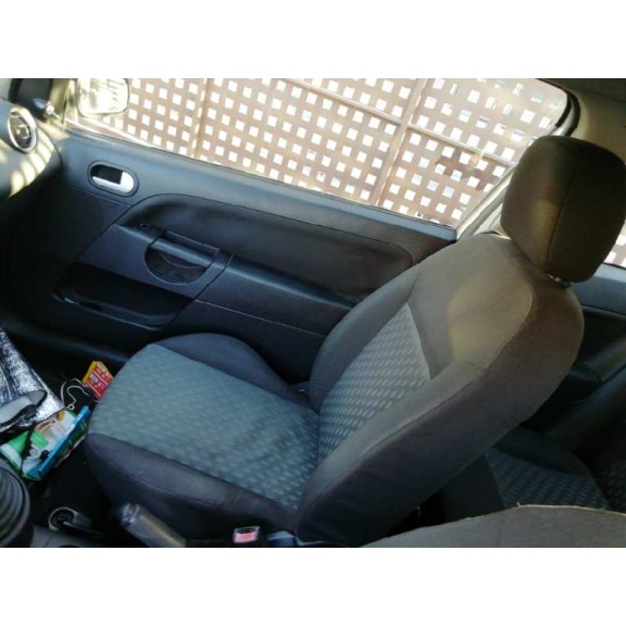 ford fiesta (cbk) del año 2005