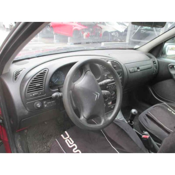 citroën xsara berlina del año 2002