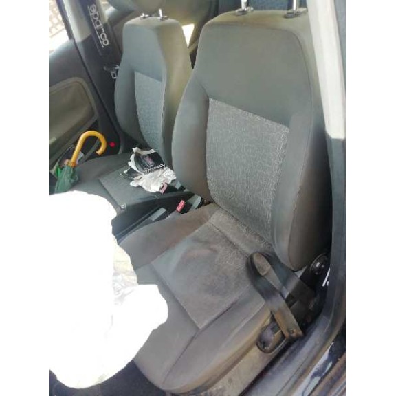 seat ibiza (6l1) del año 2006