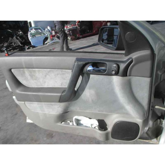 opel astra g berlina del año 2001