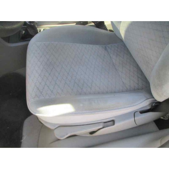 opel astra g berlina del año 2001