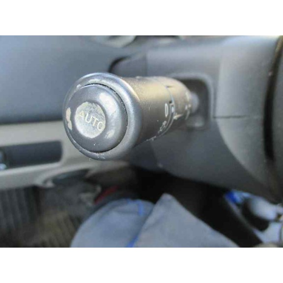 renault megane ii berlina 5p del año 2004